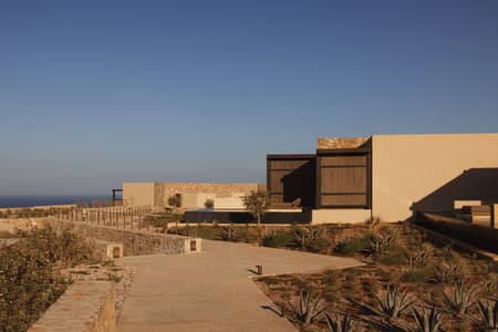 Gundari resort